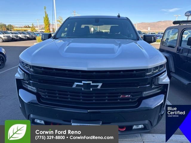 Used 2020 Chevrolet Silverado 1500 LT Trail Boss w/ Convenience Package AWD/4WD image 2