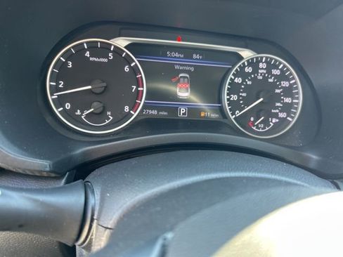 Used 2025 Nissan Sentra SV FWD image 8