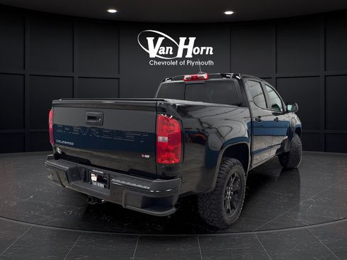 Used 2022 Chevrolet Colorado Z71 w/ Z71 Midnight Edition AWD/4WD image 7