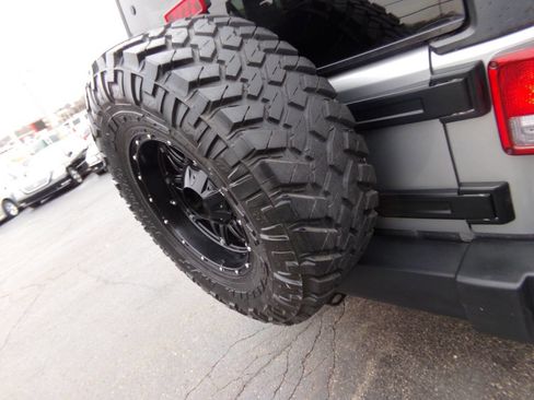 Used 2014 Jeep Wrangler Unlimited Sport w/ Quick Order Package 24S AWD/4WD image 43