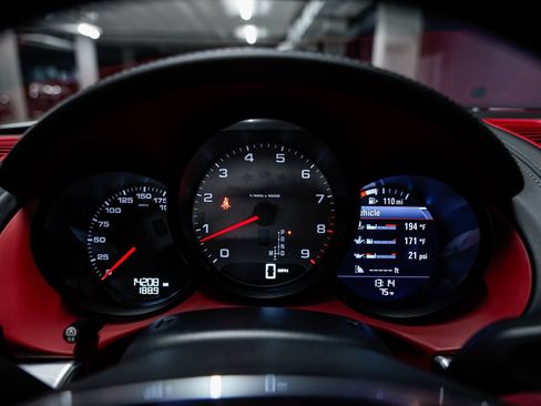 Used 2013 Porsche Boxster S RWD image 11