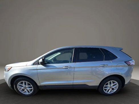 Used 2024 Ford Edge SEL image 8