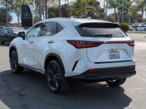 Used 2024 Lexus NX 450h+ AWD w/ Vision Package image 8