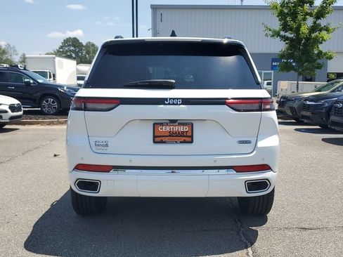 Certified 2023 Jeep Grand Cherokee Overland AWD/4WD image 7