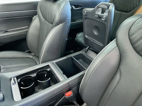 Used 2024 Hyundai Palisade Limited image 29