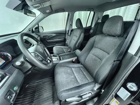 Certified 2023 Honda Ridgeline Sport image 17