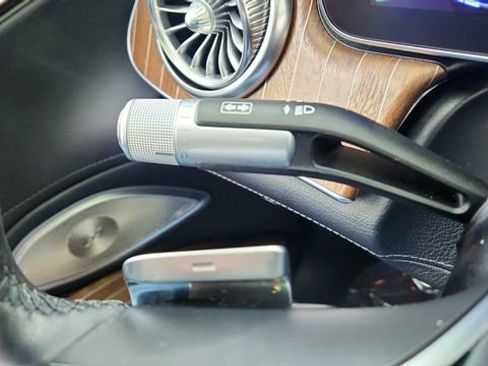 Used 2022 Mercedes-Benz EQS 450+ Sedan image 41