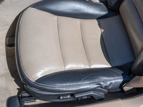 Used 2007 Chevrolet Corvette Convertible w/ Preferred Equipment Group RWD image 50