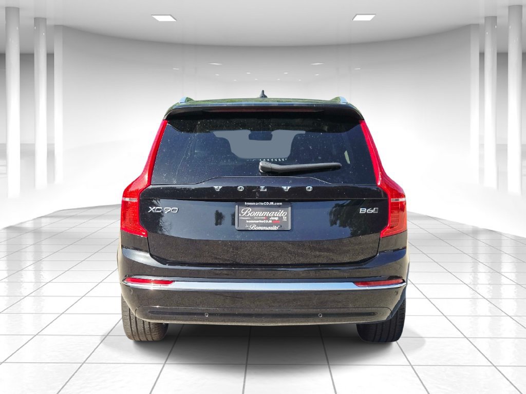 Used 2025 Volvo XC90 B6 Plus w/ Protection Package AWD/4WD image 4