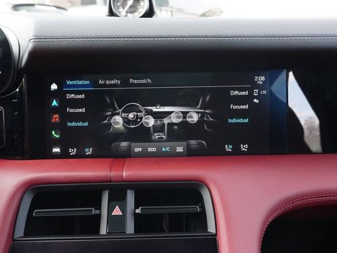 Used 2021 Porsche Taycan Turbo image 51