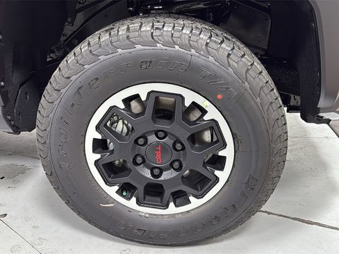 New 2026 Toyota Tacoma TRD Off-Road image 21