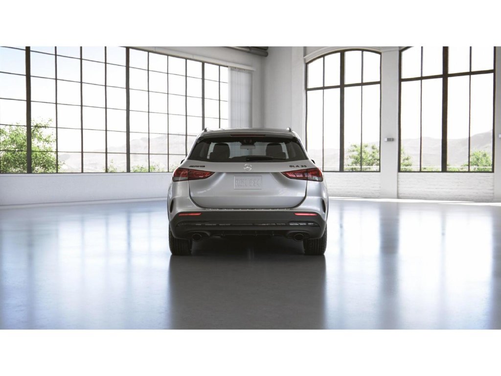 Certified 2022 Mercedes-Benz GLA 35 AMG 4MATIC image 26