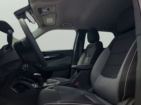 New 2026 Chevrolet TrailBlazer LT w/ Midnight Edition FWD image 20