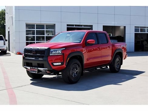 New 2026 Nissan Frontier PRO-4X w/ Pro-4x Convenience Package image 2