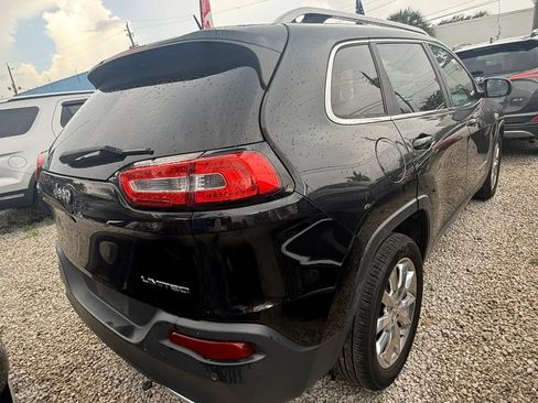 Used 2015 Jeep Cherokee Limited w/ Luxury Group FWD image 8