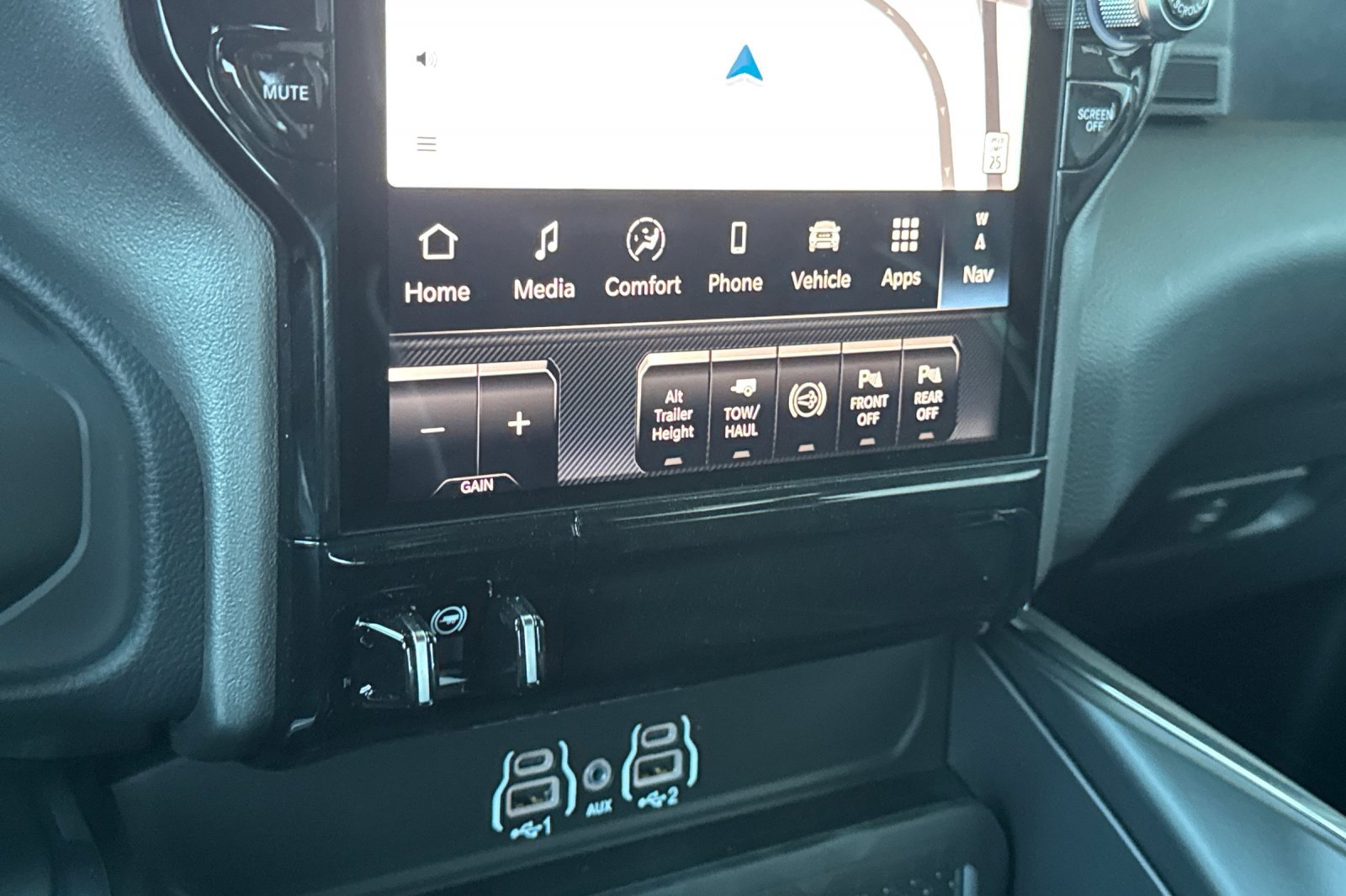 New 2027 RAM 3500 Laramie AWD/4WD image 19
