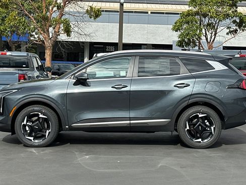 New 2026 Kia Sportage EX image 7