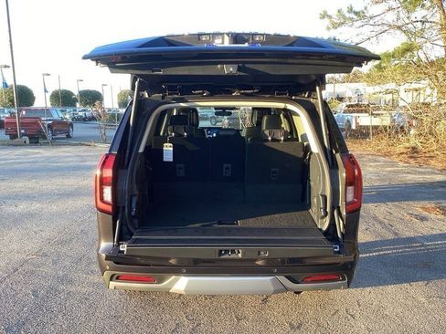 New 2026 Ford Expedition Platinum w/ Driver's Package AWD/4WD image 10