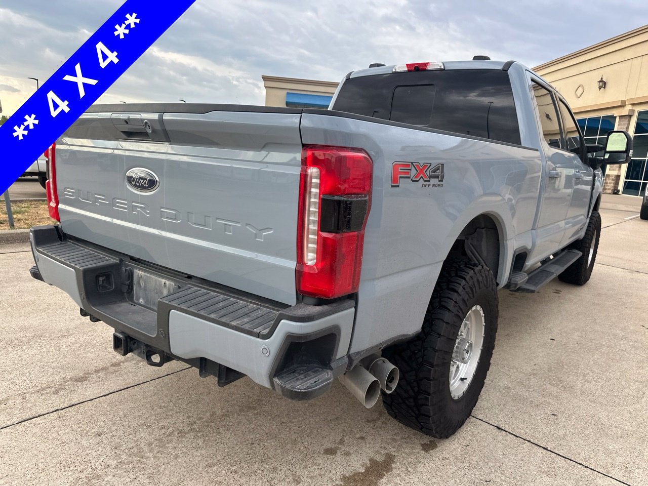 Used 2024 Ford F250 Lariat w/ Sport Appearance Package AWD/4WD image 7