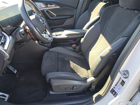 Used 2024 BMW X2 M35i image 16