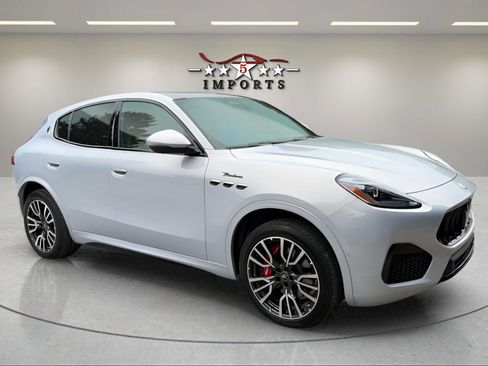 Used 2023 Maserati Grecale Modena AWD/4WD image 7