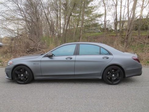Used 2014 Mercedes-Benz S 63 AMG 4MATIC Sedan image 23