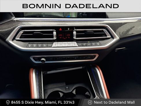 Used 2021 BMW X6 M50i w/ Executive Package image 18