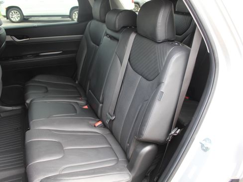 Used 2025 Hyundai Palisade SEL FWD image 30