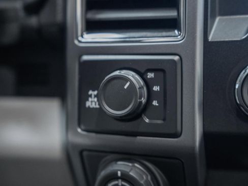 Used 2020 Ford F150 XLT w/ Equipment Group 302A Luxury image 34