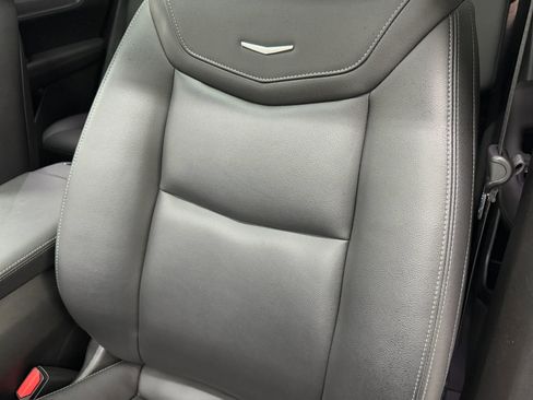 Used 2023 Cadillac XT6 Luxury FWD image 34