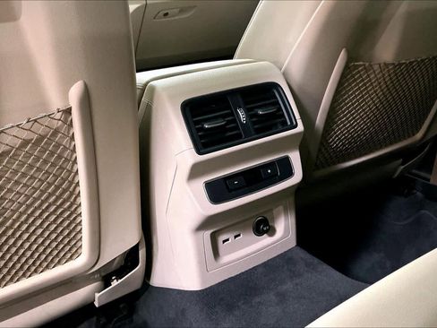 Certified 2023 Audi Q5 2.0T Premium Plus w/ Premium Plus Package image 37