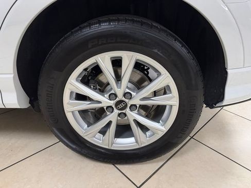 Used 2024 Audi Q3 2.0T Premium Plus AWD/4WD image 25
