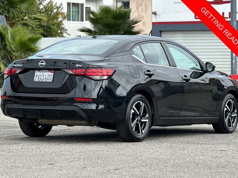 Used 2024 Nissan Sentra SV FWD image 4