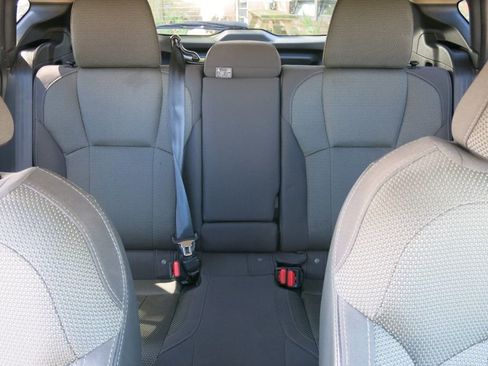 Used 2024 Subaru Crosstrek 2.0i Premium image 18