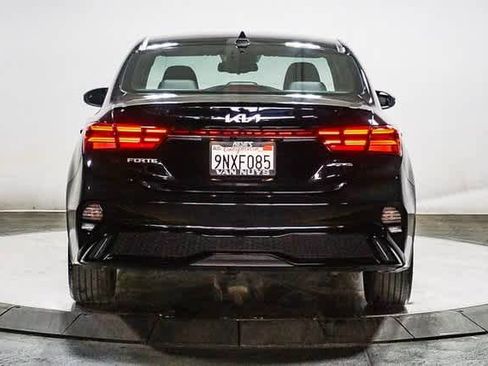 Used 2024 Kia Forte GT-Line image 9