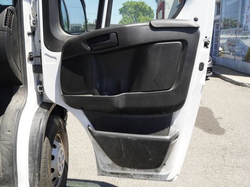 Used 2023 RAM ProMaster 2500 FWD image 24