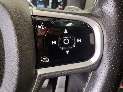 Used 2019 Volvo XC90 T6 R-Design w/ Advanced Package AWD/4WD image 33