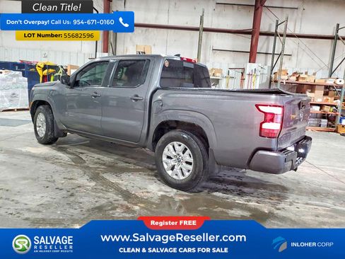 Used 2024 Nissan Frontier SV w/ SV Convenience Package RWD image 3