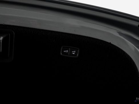 Used 2023 Porsche Taycan Turbo S w/ Premium Package image 96