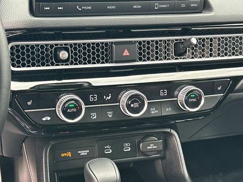 Used 2025 Honda Civic Sport image 20