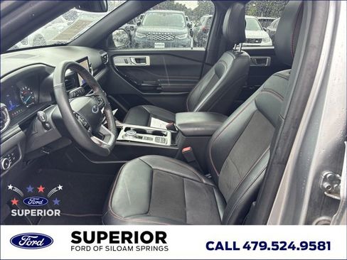 Used 2024 Ford Explorer ST-Line w/ Class IV Trailer Tow Package RWD image 15