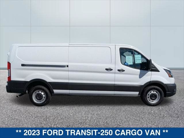 Used 2023 Ford Transit 250 Low Roof w/ Load Area Protection Package RWD image 5