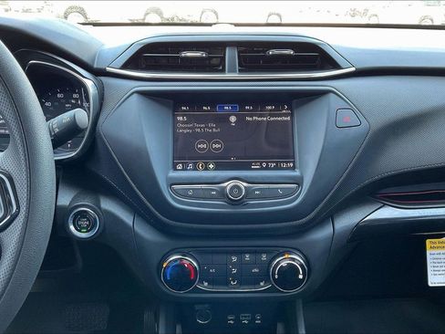 Used 2023 Chevrolet TrailBlazer LT image 23