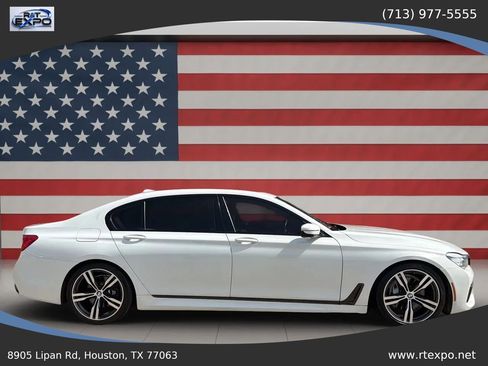 Used 2017 BMW 740i RWD image 9
