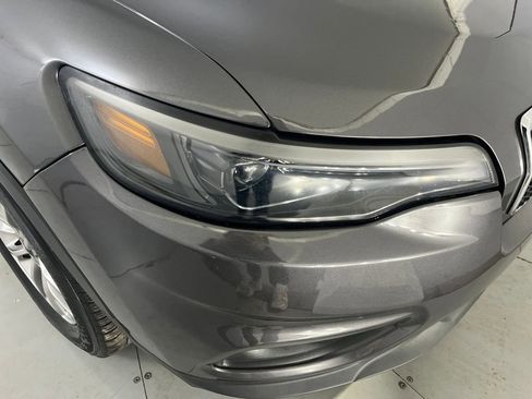 Used 2019 Jeep Cherokee Latitude Plus image 35