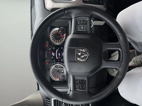 Used 2017 RAM 1500 Big Horn AWD/4WD image 13