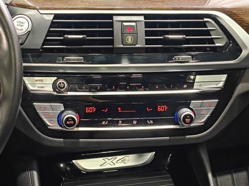 Used 2021 BMW X4 xDrive30i w/ Convenience Package AWD/4WD image 8