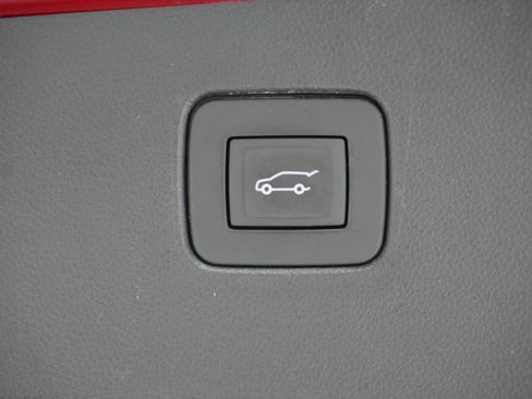 Used 2024 Buick Envista Sport Touring w/ Convenience II Package image 7