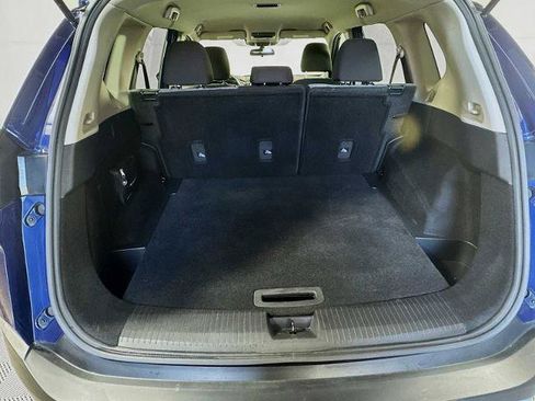 Certified 2023 Nissan Rogue SV FWD image 23