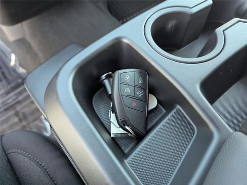 New 2026 Chevrolet Silverado 1500 Custom Trail Boss w/ LPO, Dark Essentials Package image 27